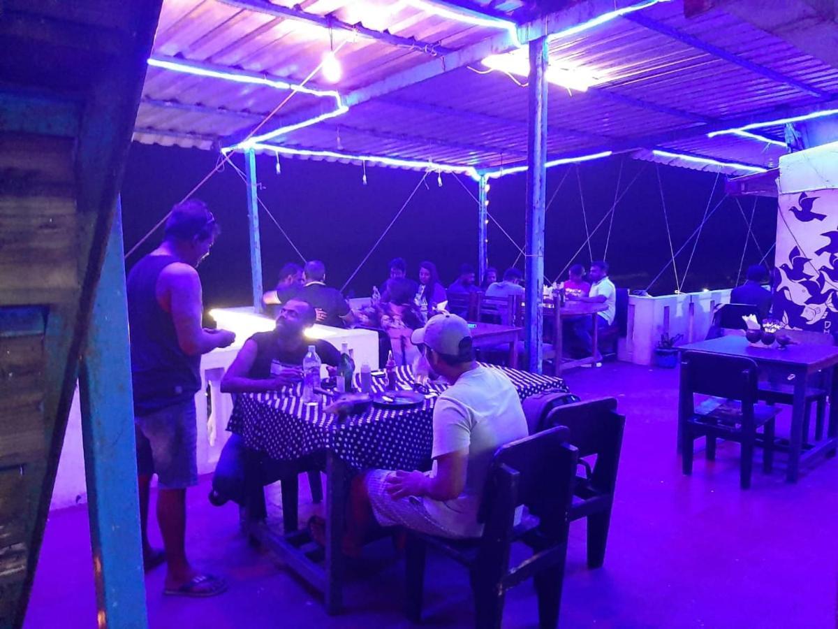 Flipflops Beach Shack Mahabalipuram Eksteriør bilde